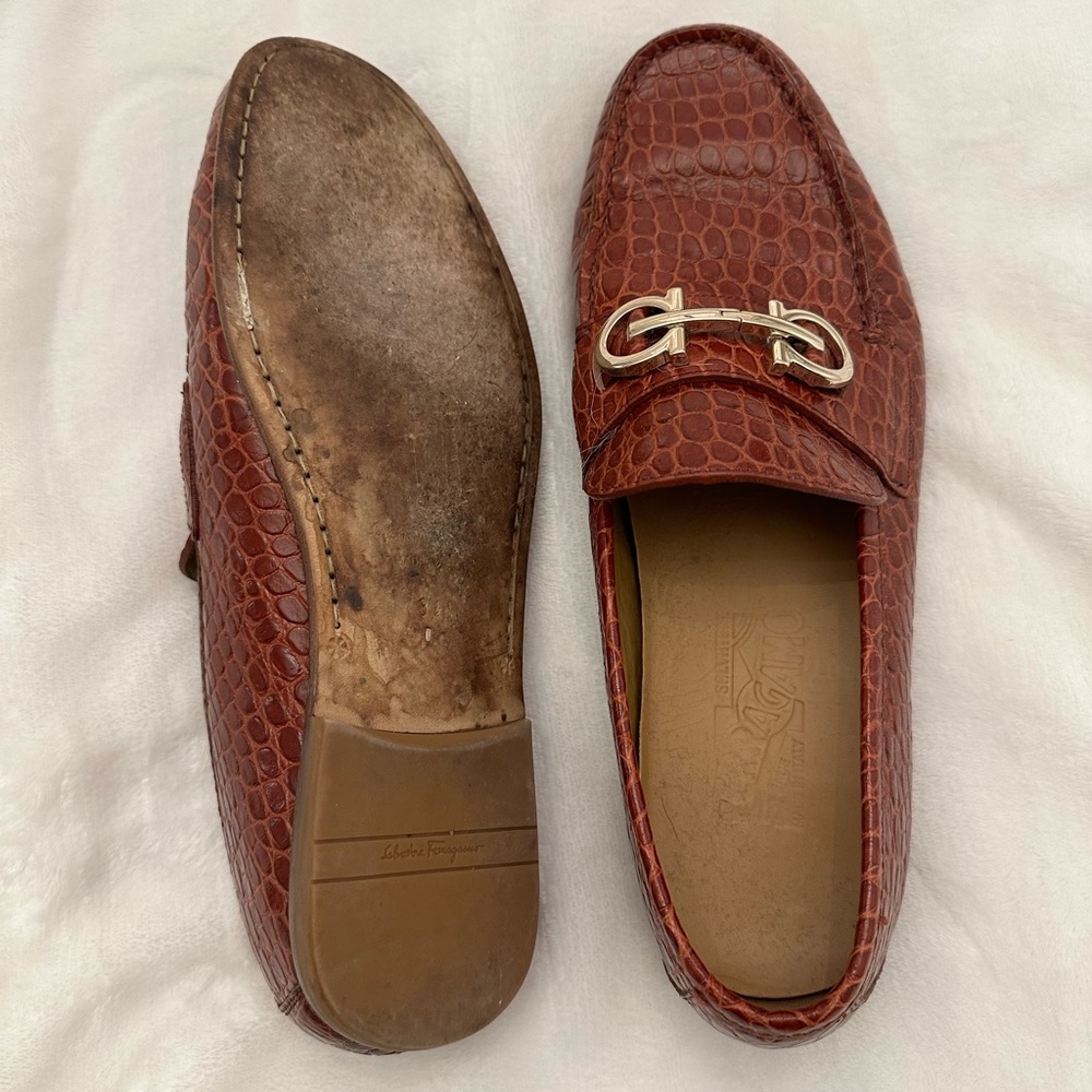 Farragamo Loafers! Size 8.5!
